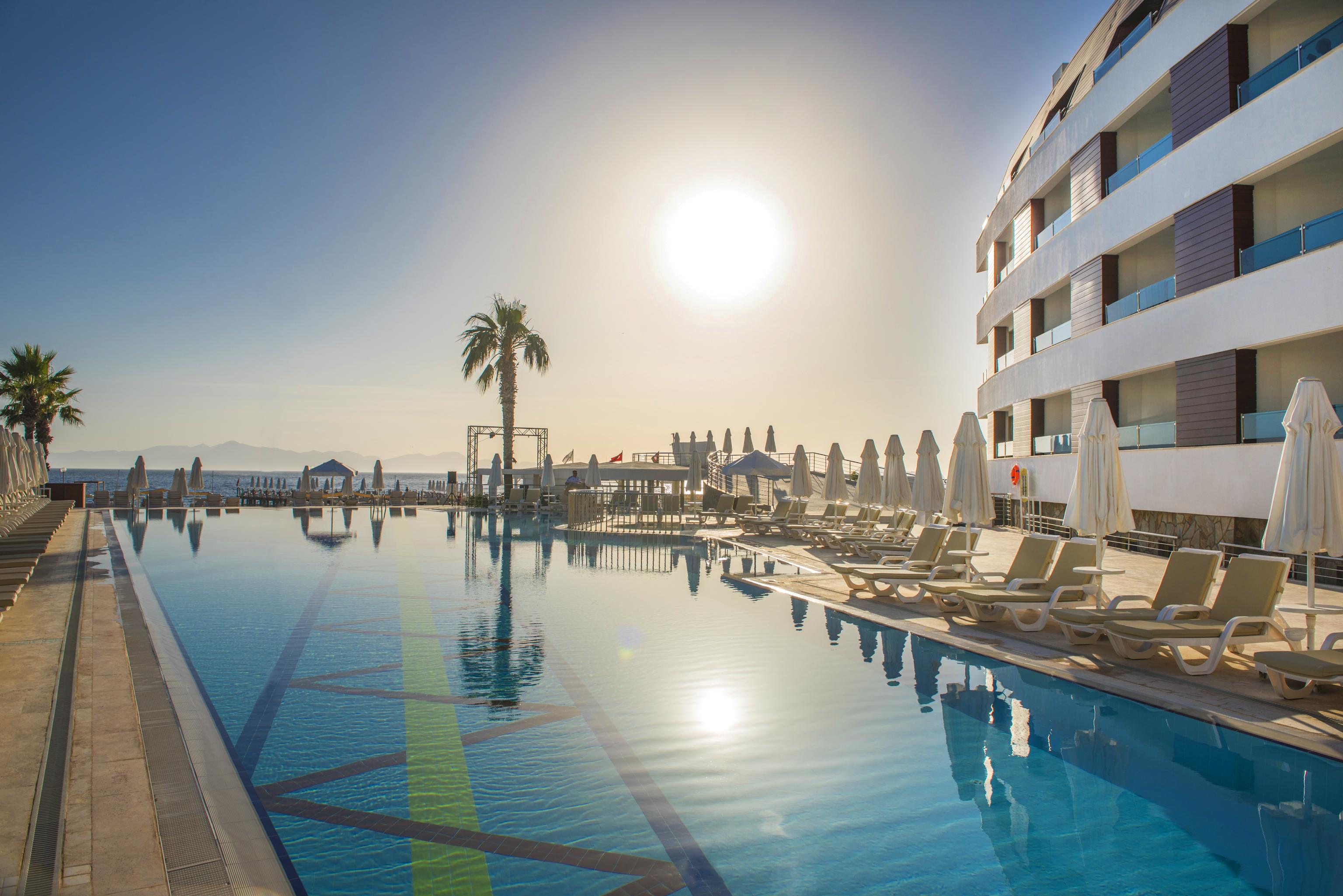 Azure By Yelken Hotel Turgutreis Eksteriør billede